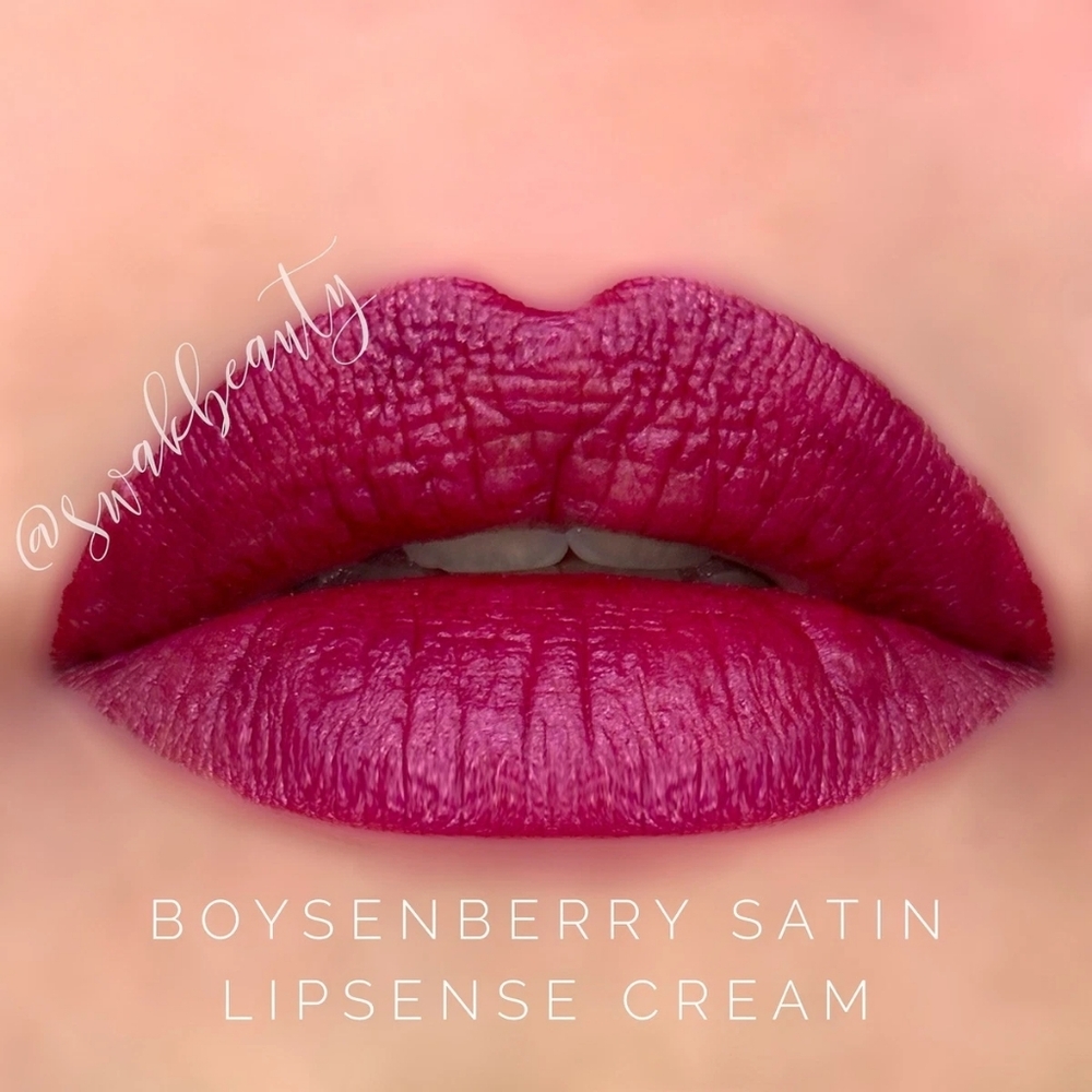 LAST CALL ⏳️ on BOYSENBERRY Satin